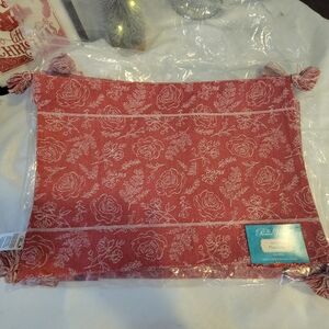 Pioneer Woman Christmas Floral Placemats Set Of 4